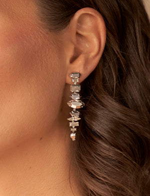 Elizabeth Cole
Stella Earrings