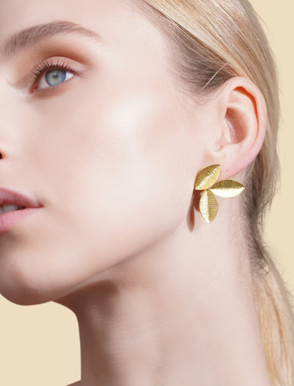 Dinari Jewellery
Three Leaf Earrings - Gold