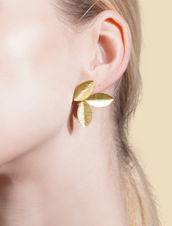 Dinari Jewellery
Three Leaf Earrings - Gold
