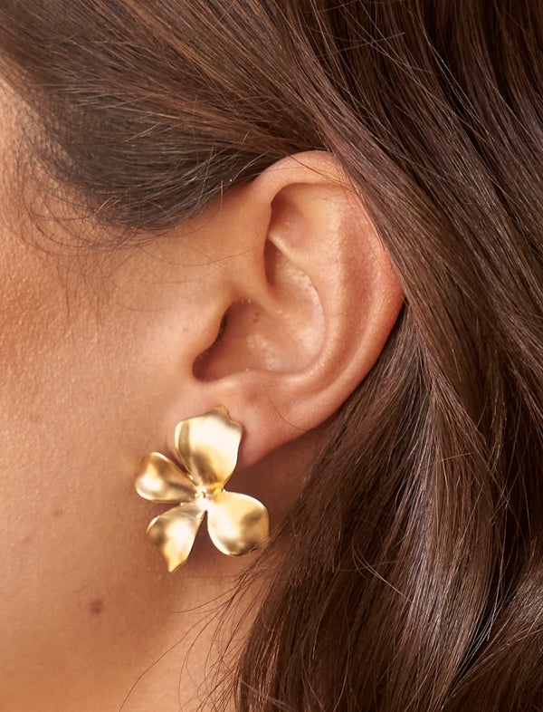 Shashi Fiorina Earrings  