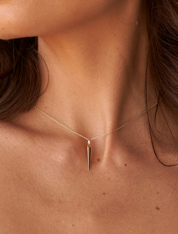 Trove and Co Spear Drop Necklace