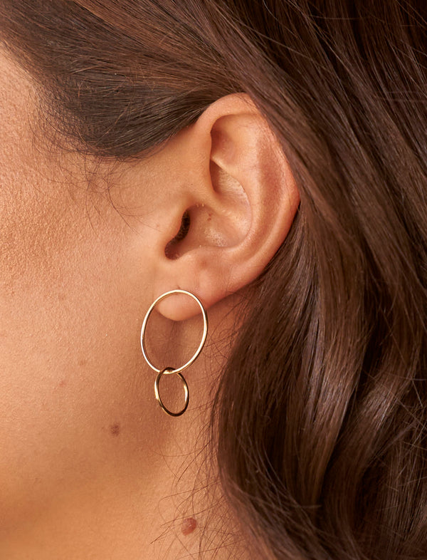 Trove and Co 
Bella Double Hoop Earrings Gold